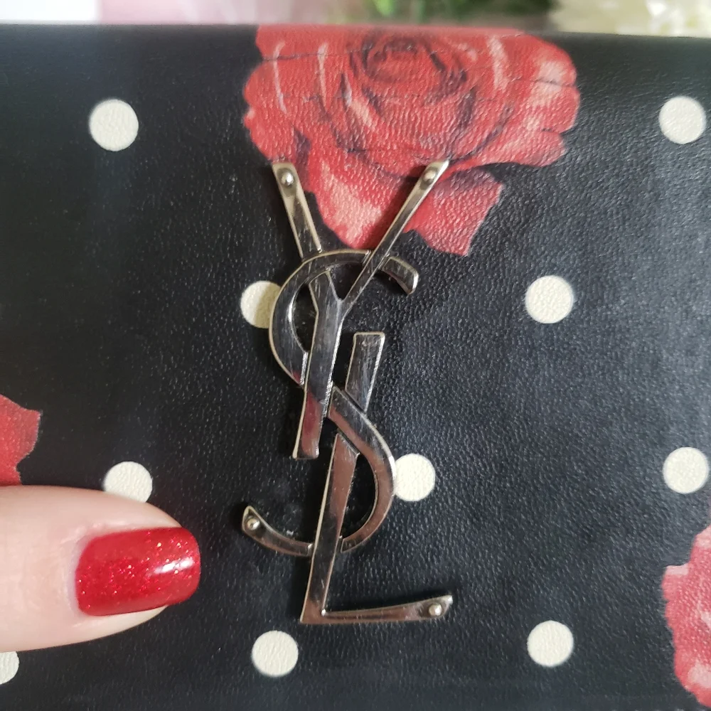 *SOLD* Authentic Pre-owned Yves Saint Laurent Flap Long Wallet - Picture 6 of 14